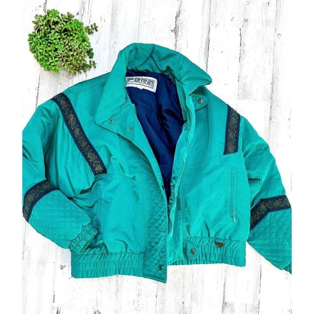 Vintage 80’s Fera Ski Wear Bright Teal Green Blue Ribbon Trim Winter Puffer Coat - Picture 2 of 6